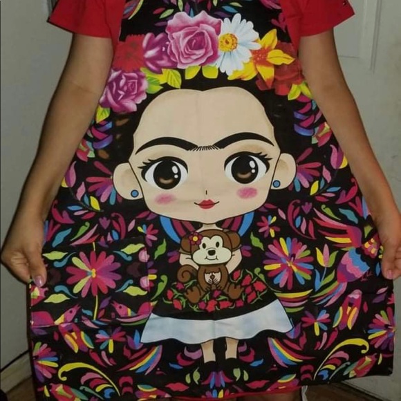 Frida Apron in multiple Colors - Picture 7 of 12